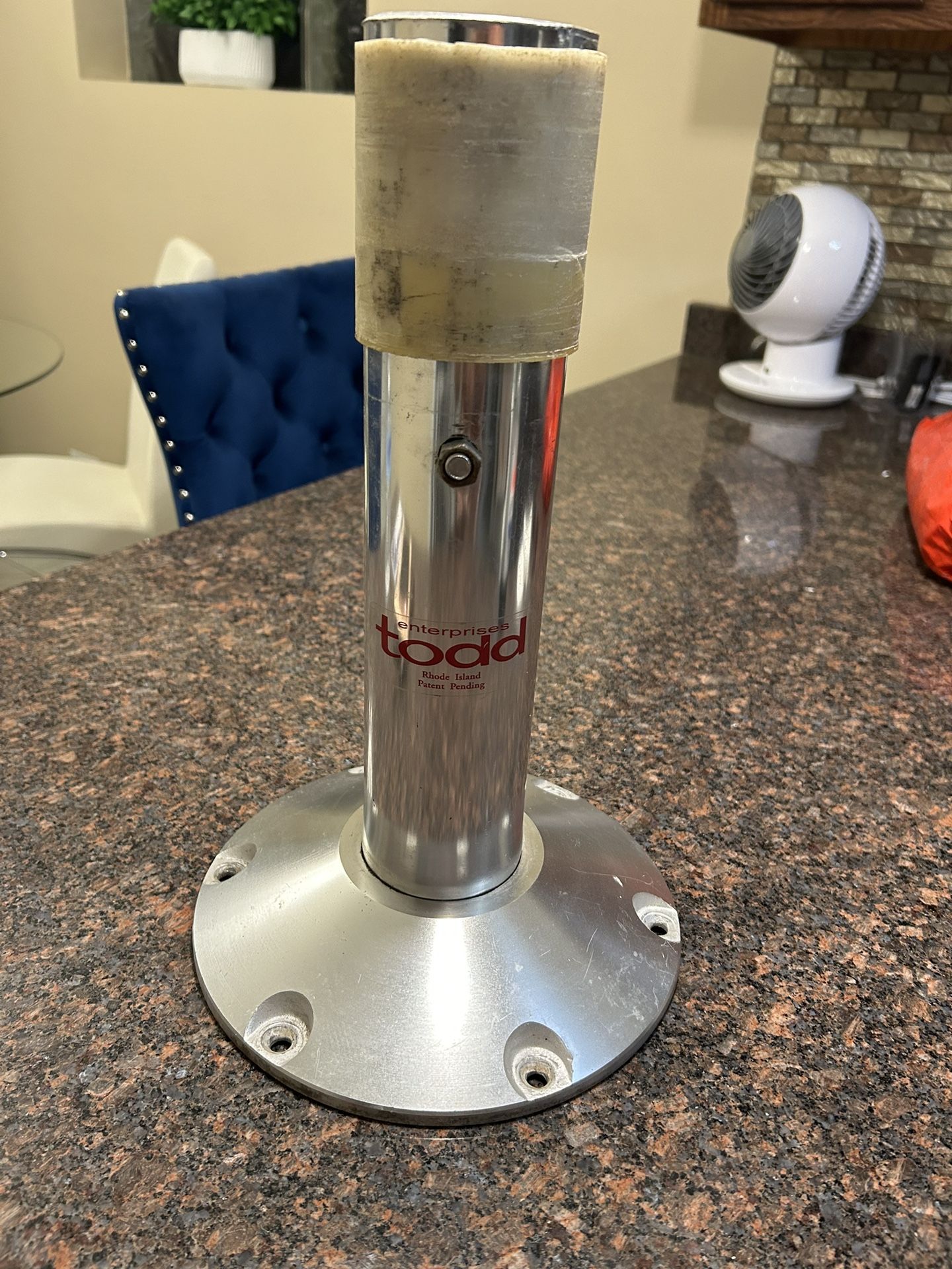Todd 15” Seat Base With Nylon Bushing