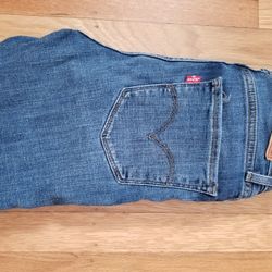 Levi's Size W 23 L 31 Style 721 & Size 24W