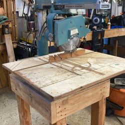 DeWalt Radial Saw