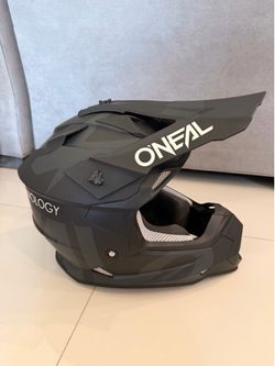 O'Neal - 0200-S15 2Series Adult Helmet, Slick (Black/Gray) Size XL