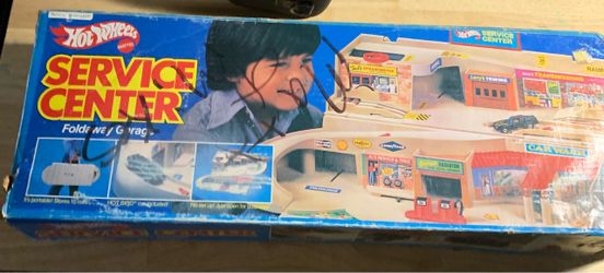 Hot wheels service center 1979-80