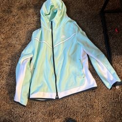 Nike Tech Jacket (Size XL) BRAND NEW Lightly Worn