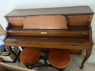 Baldwin Upright Piano