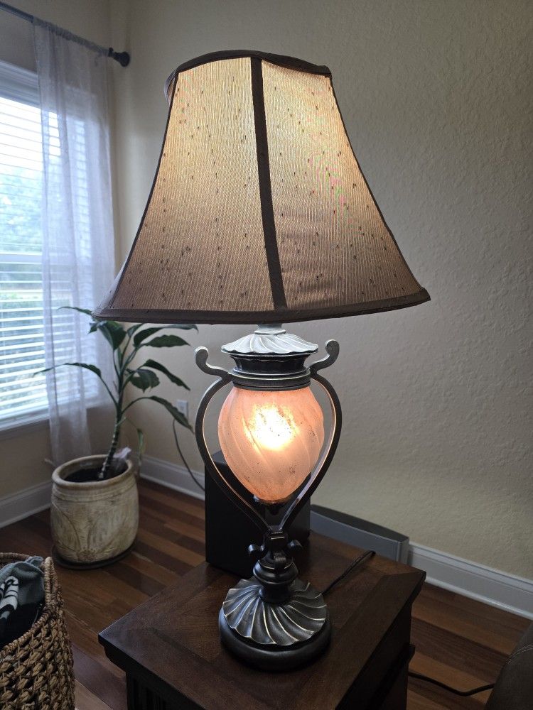2 Lamps