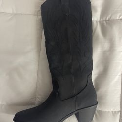 Brand New Cowgirl Boots Size 5