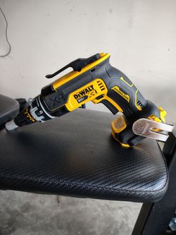 DeWalt XR 20V MAX drywall screwgun  TOOL ONLY-NO BATTERY
