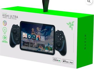Razer Kishi Ultra USB C Gaming Controller for Android, iPhone, and iPad Mini - Black