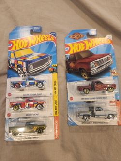 Hotwheel trucks