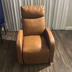 Leather  Recliner 
