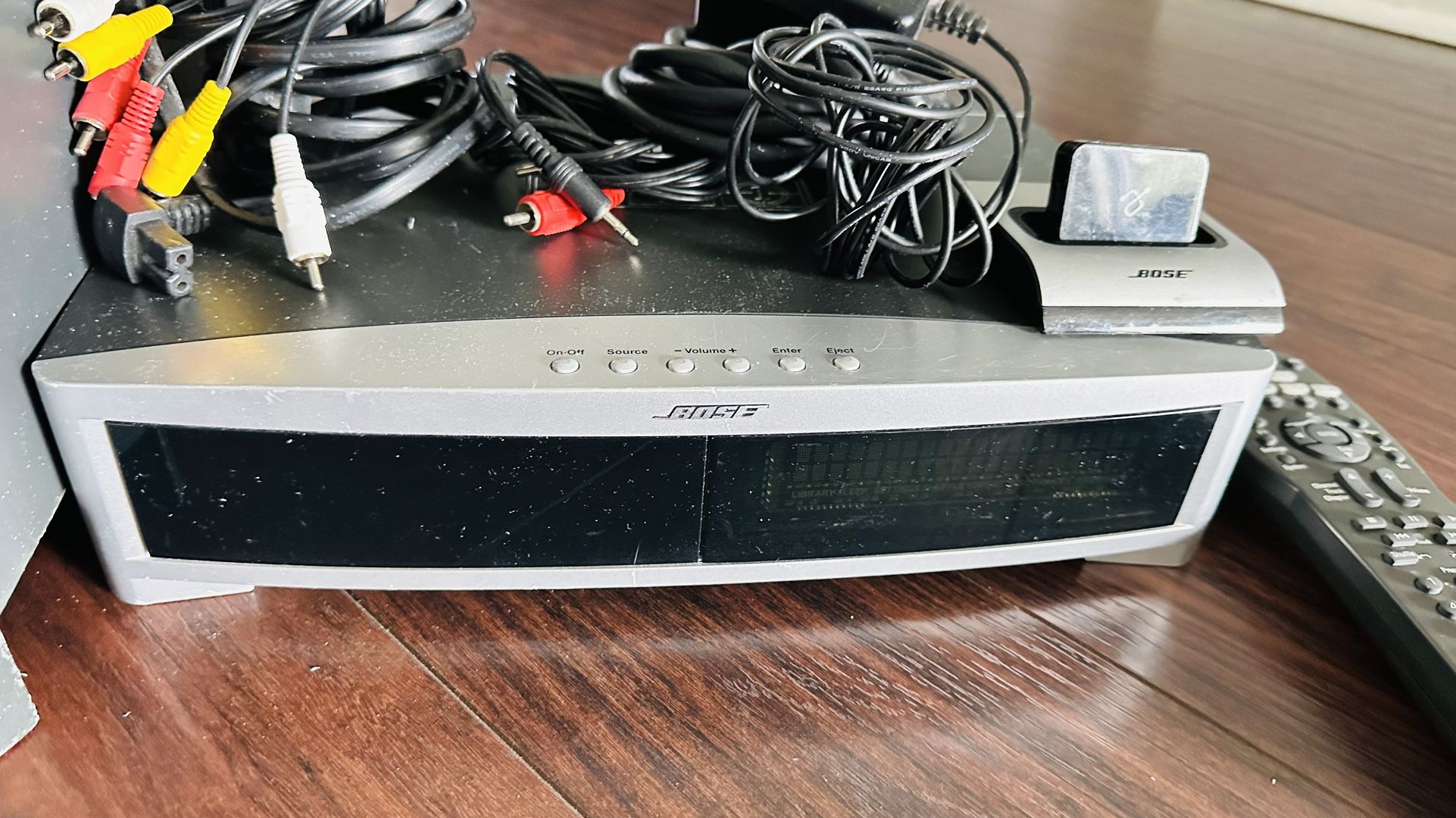 Bose PS3-2-1 II Powered Speaker System w/Media Center, Remote
