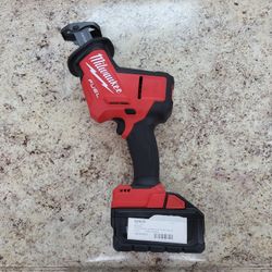 Milwaukee Hackzaw Reciprocating Saw With Battery 