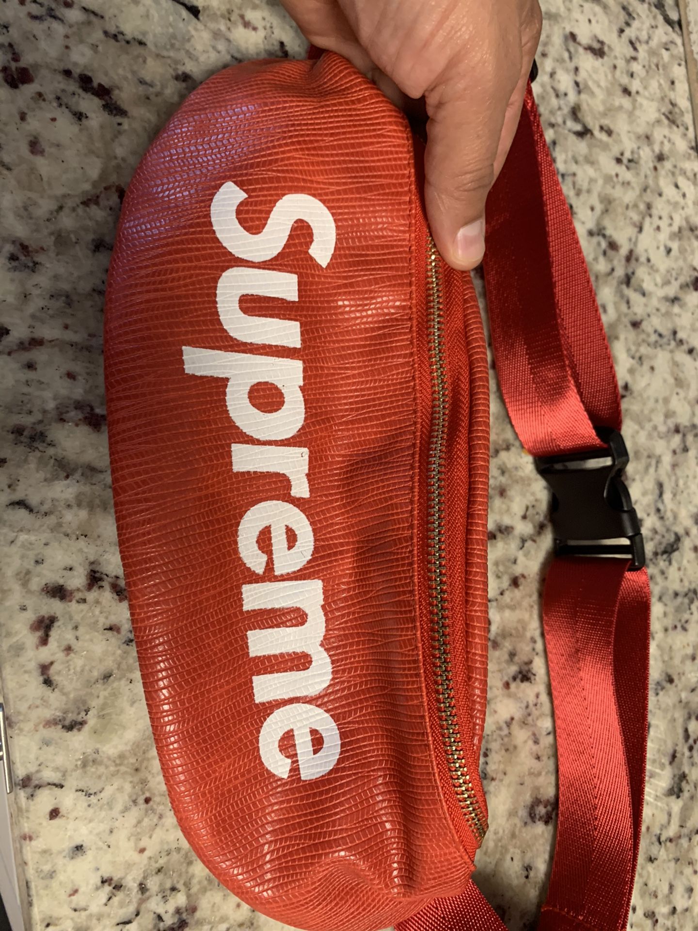 Supreme waist bag / pouch