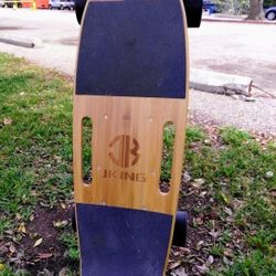 JKING Electric Skateboard 