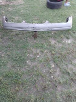 03-06 Suburban Tahoe Front Bumper