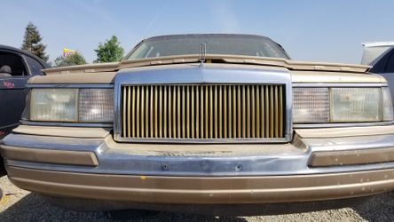 1990-94 Lincoln Town Car E&G Classic Grille