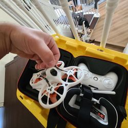 Tinyhawk fpv drone