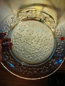 New Princess House Crystal Fantasia Pattern Large 13-in Round Serving Platter $20 Firm
