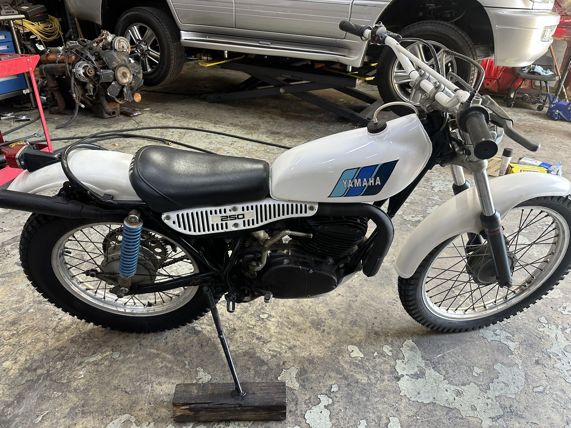 1975 Yamaha Mx250