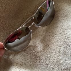 Burberry Sunglasses 