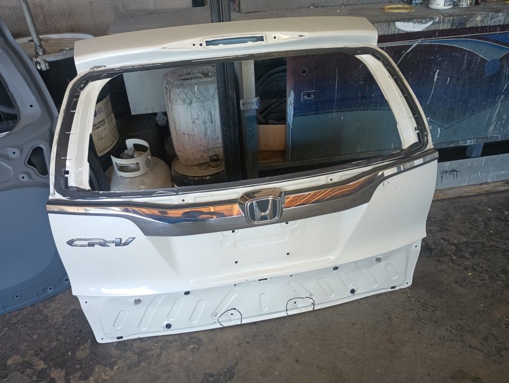 Lift Gate Honda CRv
