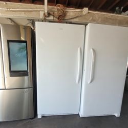 Freezer Frigidaire 