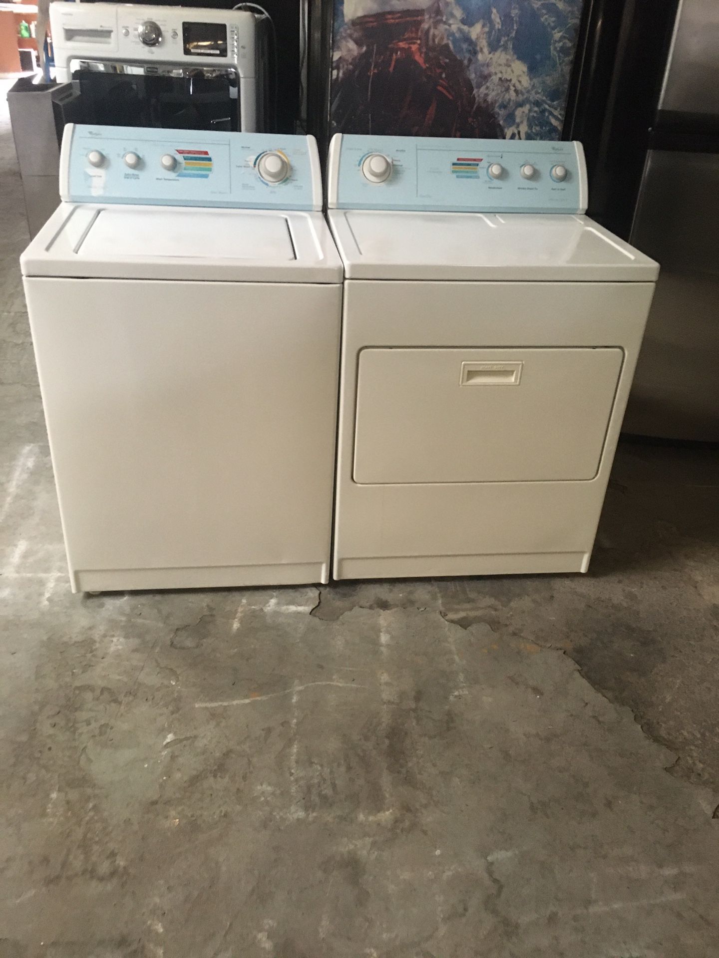 Set washer and dryer brand whirlpool electric dryer everything is good working condition 90 days warranty delivery and installation
