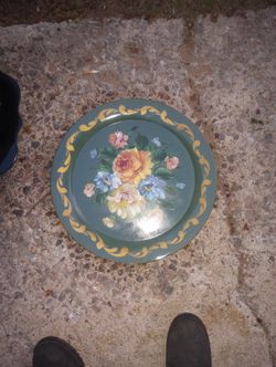 Beautiful Vintage 1950's Hand Painted Tolerware Tray Oversized 