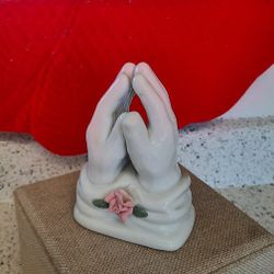 Vintage Ceramic  Praying Hands Figurine