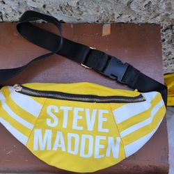 Steve Madden Fanny Pack Cross Body Waist Bag Steve Madden Logo Yellow NWT