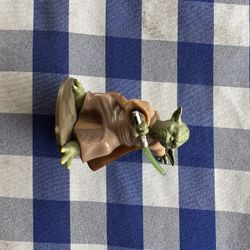 Yoda Statue Toy