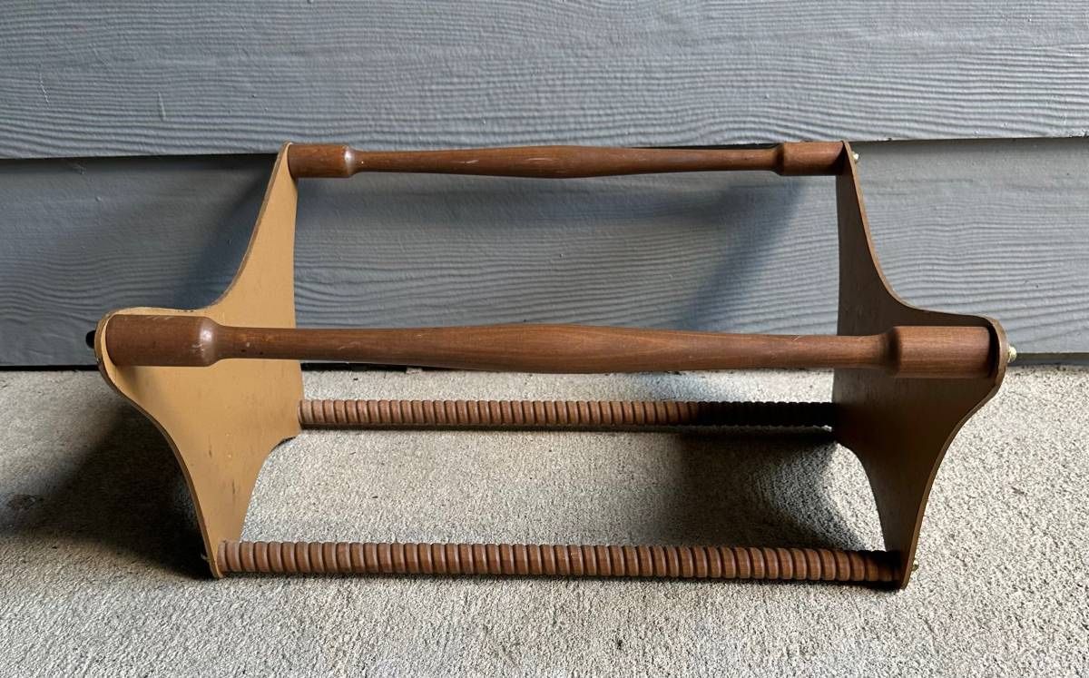 Vintage Mid Century Modern MCM Vinyl Records Rack Magazine Holder