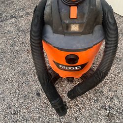 RIDGID 16 Gallon Wet/Dry Shop Vac