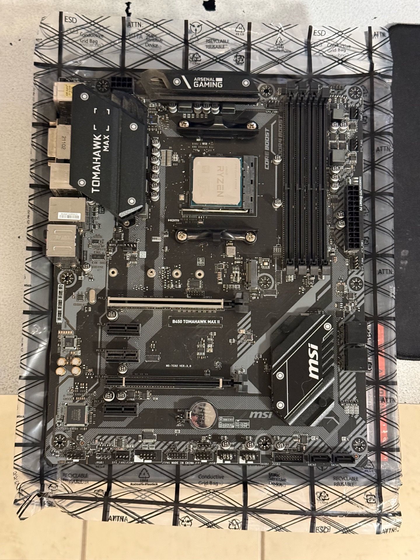 AMD Ryzen 9 5900X & B450 Tomahawk MAX II