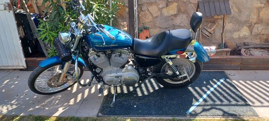 2005 Harley Davison XL883custom