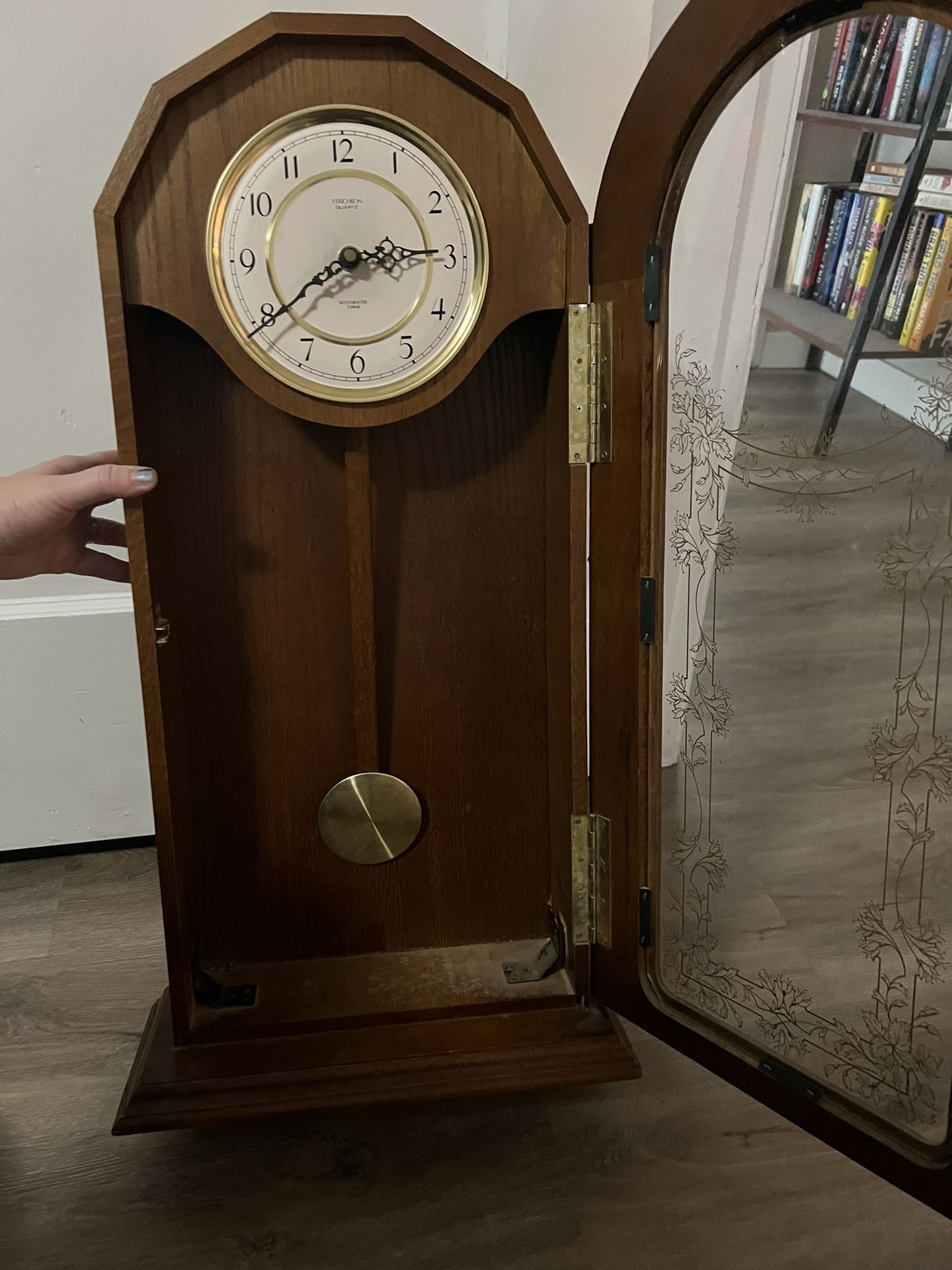 Vintage Verichron Quartz Westminster Chime Clock