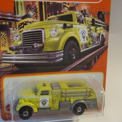 Matchbox Fire Truck MBX Fire Dasher. Beautiful Color!
