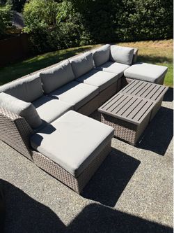 Outdoor modular sectional and tables with additional covers