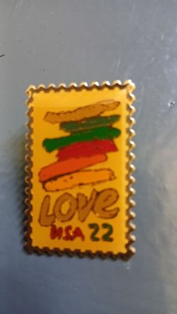 Love USA 22 cents pin