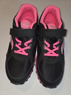 Big Girls size 6W "Saucony" Cohesion TR14 A/C Black Athletic Sneakers 
