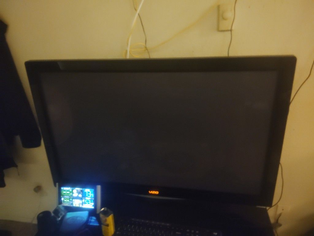50 In Vizio With Entertainment Center