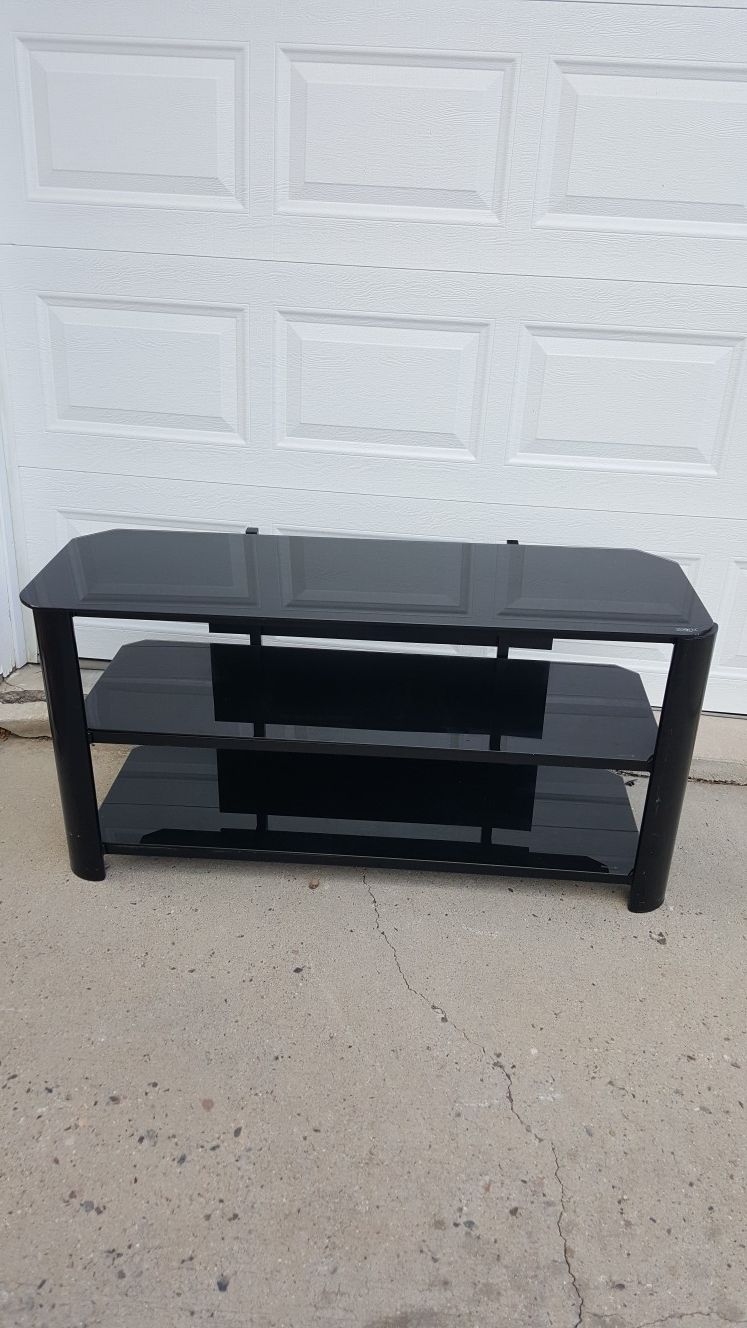 Black glass tv stand