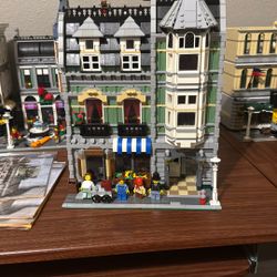 Lego Green Grocer 10185