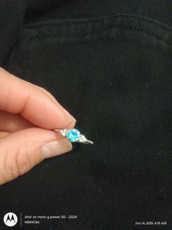 Women's ring x2