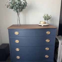 Refinished 4 Drawer Dresser 
