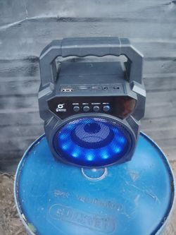 Zero Statik Bluetooth Speaker