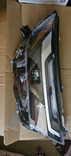 Rav4 2024 Headlamp assembly unit