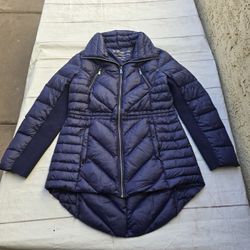 BCBGeneration Ultra Lightweight Packable Down Jacjet