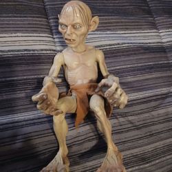 Lord of the Rings (Gollum) Articulating Figure Excellent Condition 