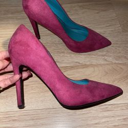 Magenta Pointed Toe Heels
