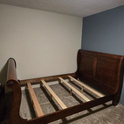 Queen Sleigh Bed